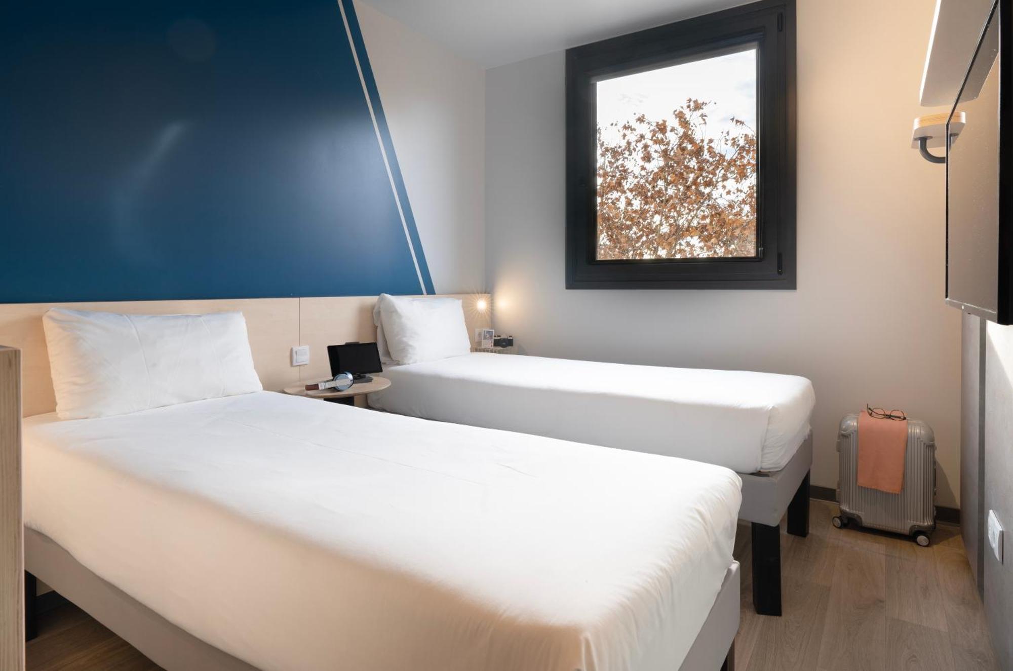 Ibis Budget Valencia Centro Puerto Esterno foto