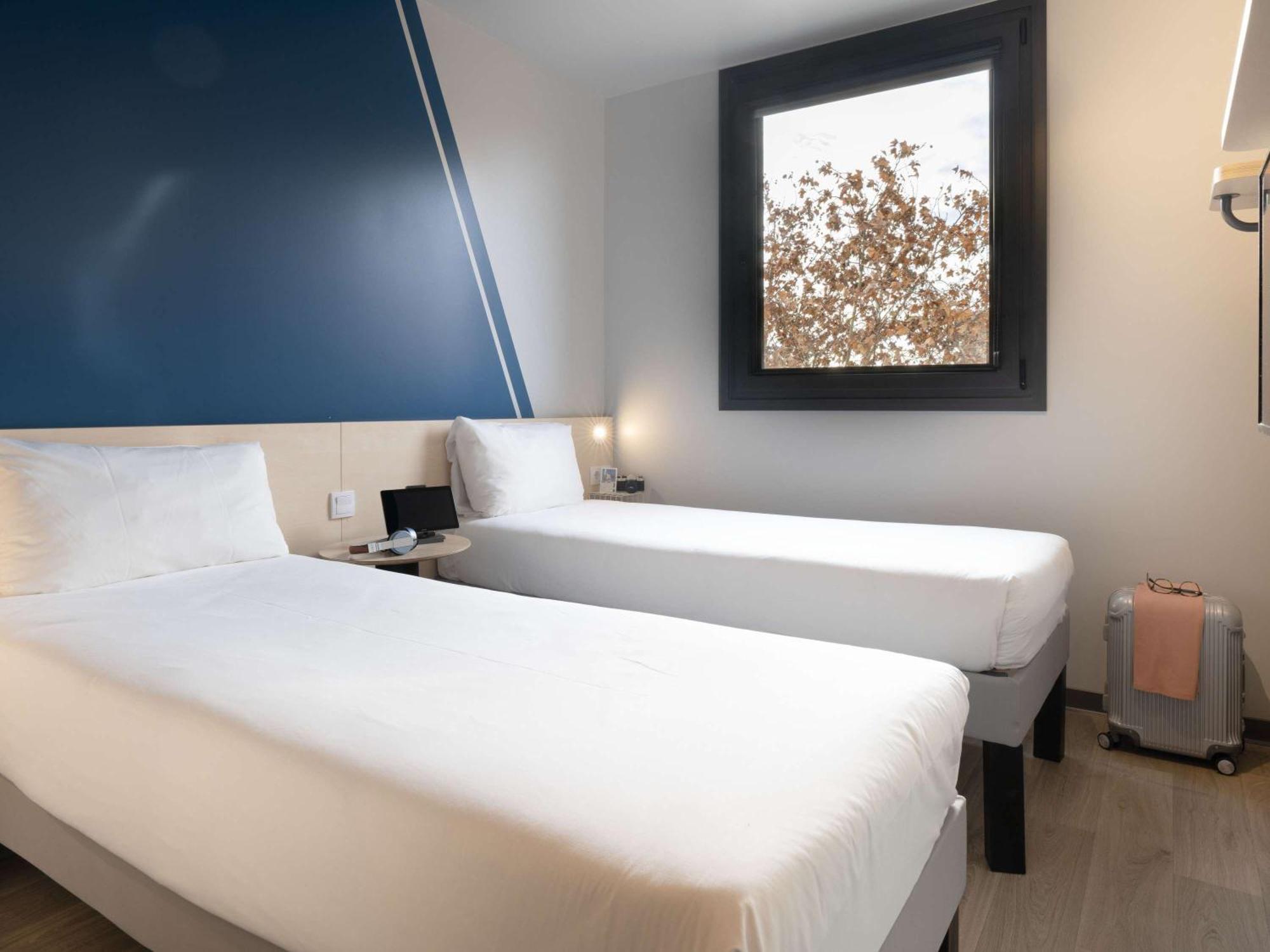 Ibis Budget Valencia Centro Puerto Esterno foto