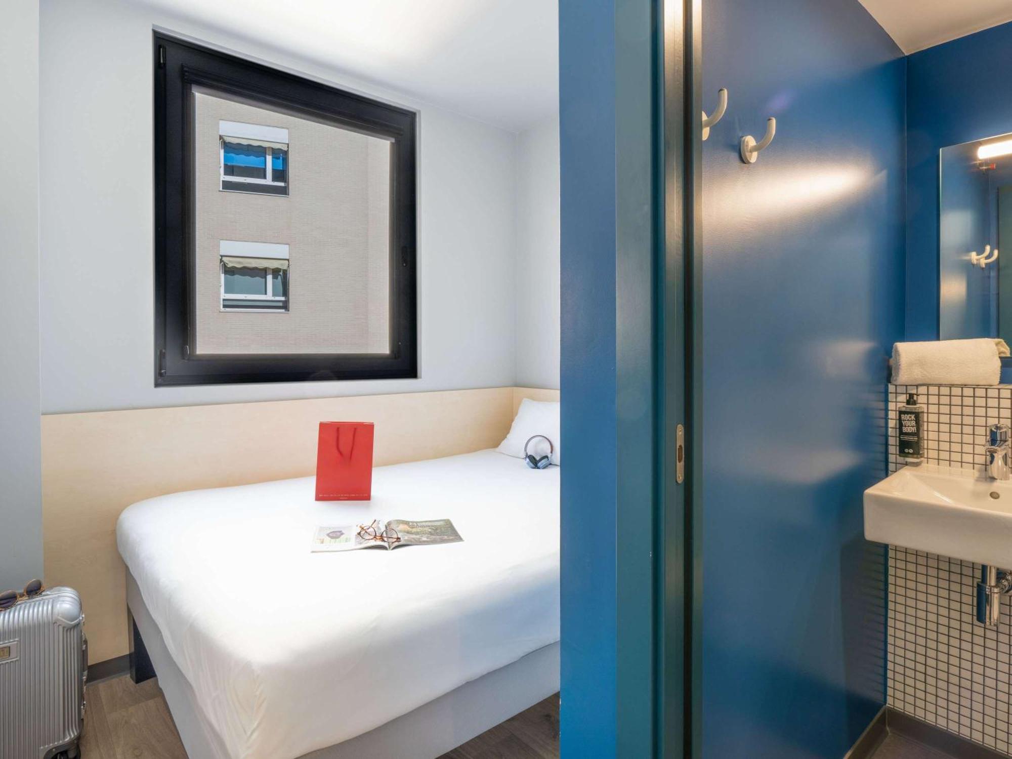 Ibis Budget Valencia Centro Puerto Esterno foto