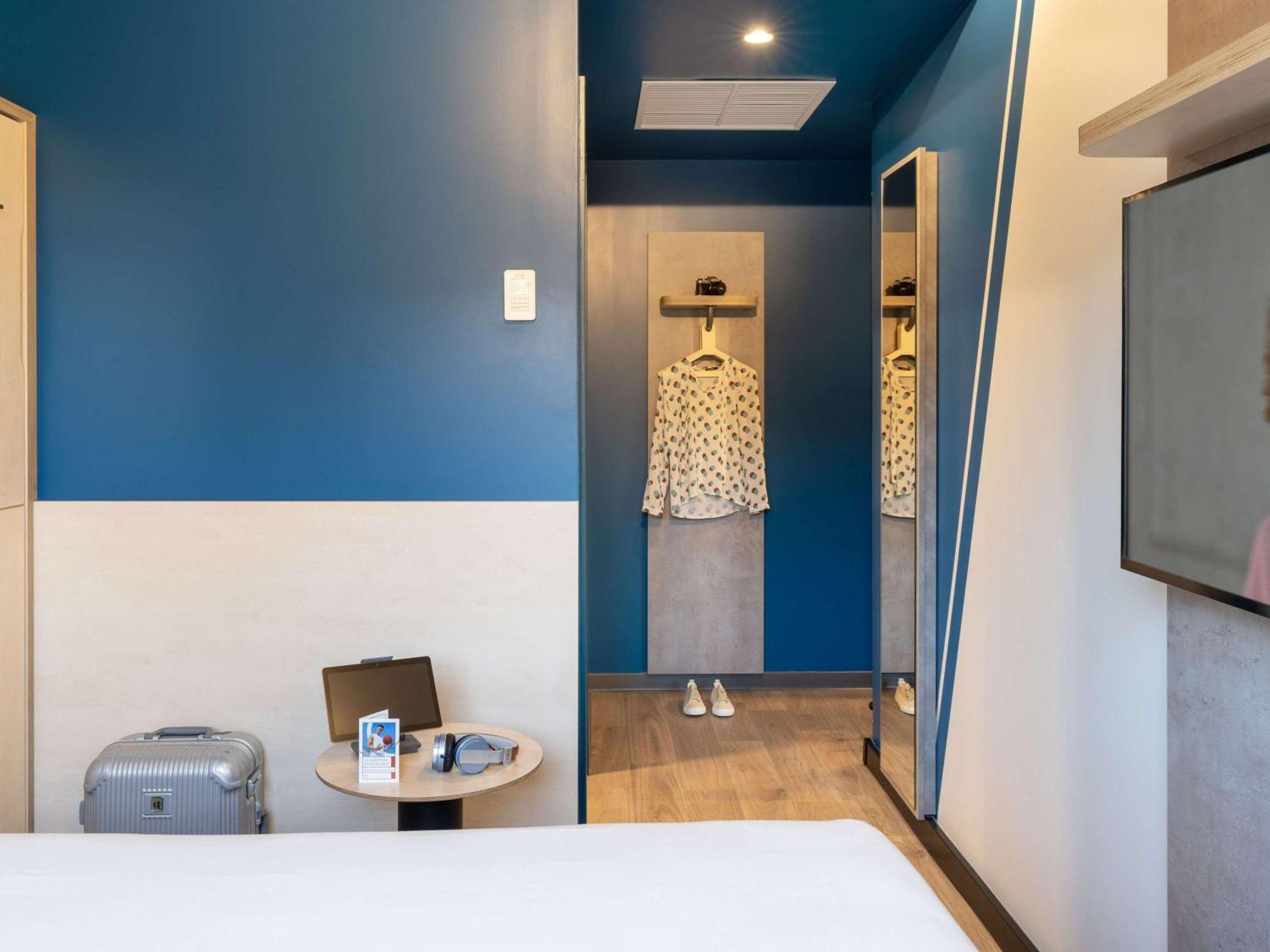 Ibis Budget Valencia Centro Puerto Esterno foto
